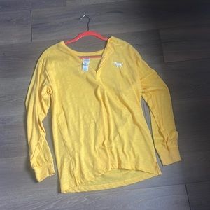 Long sleeve yellow top